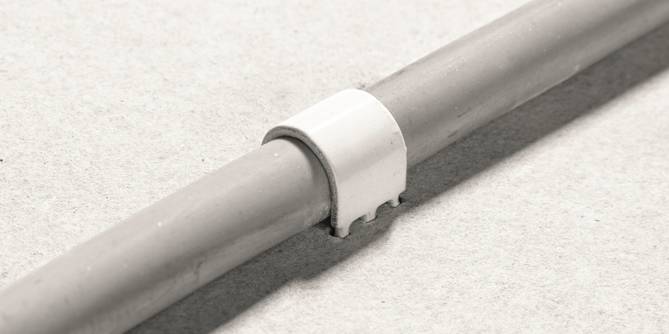 CF cable for impact mounting